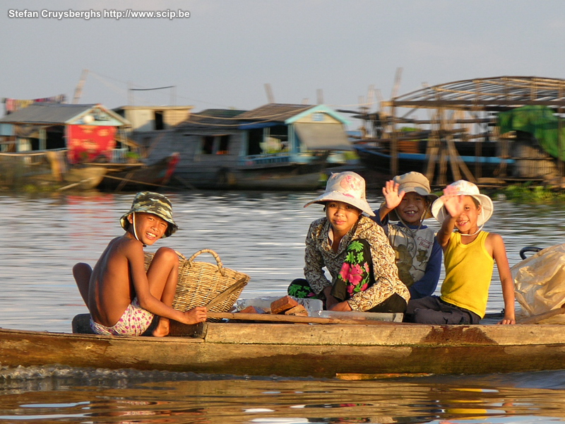 Kampong Chhnang - children  Stefan Cruysberghs